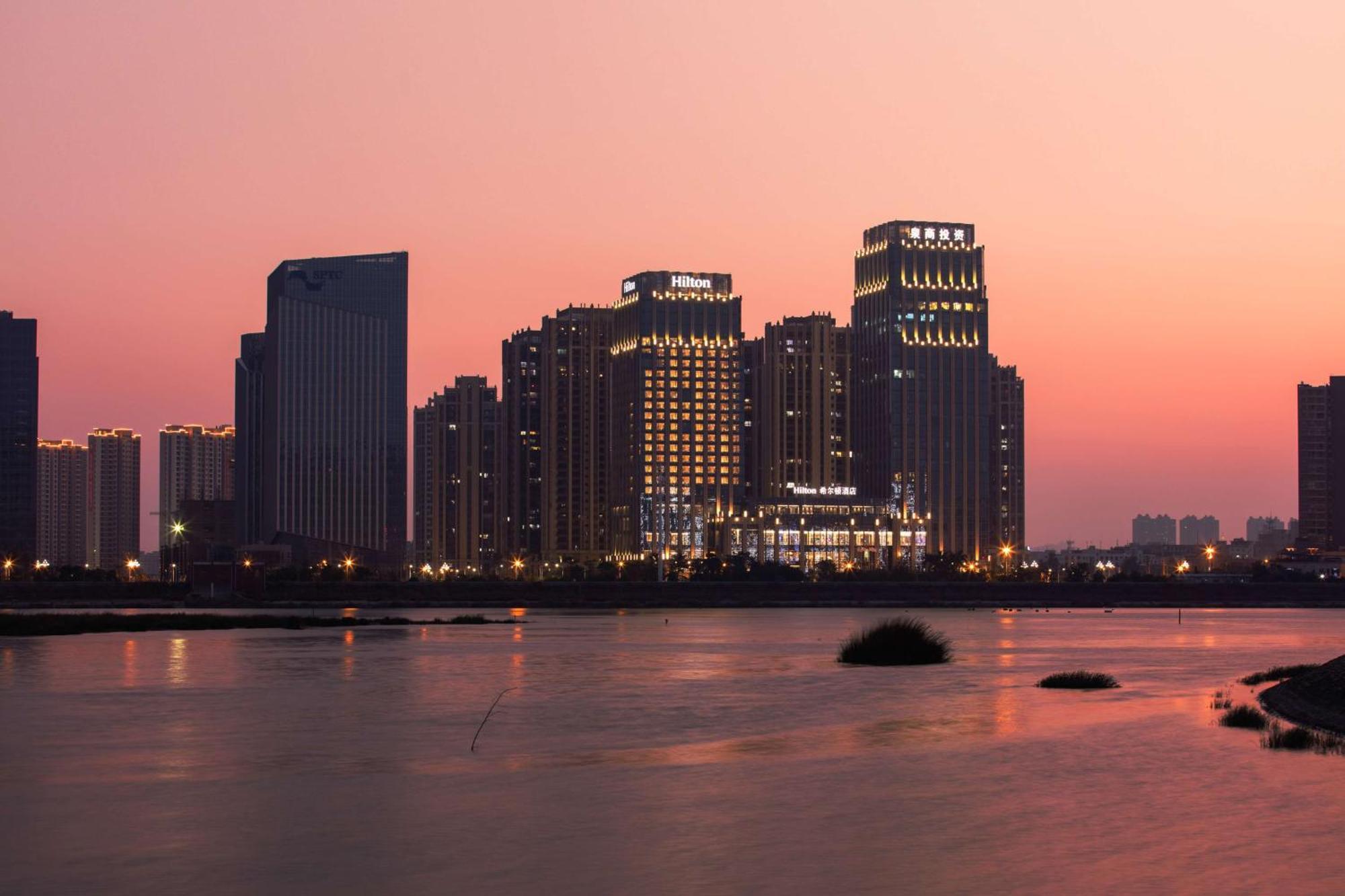 Hilton Quanzhou Riverside מראה חיצוני תמונה